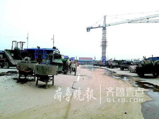榆梁居將違建拆除后建成租賃市場。