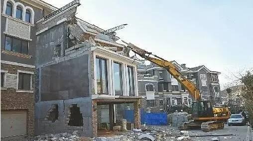 (济南拆除违建别墅)