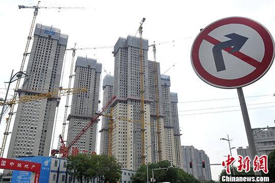 山西太原,城市中心的南移西進帶動了房地產的建設與投資。 中新社記者 韋亮 攝