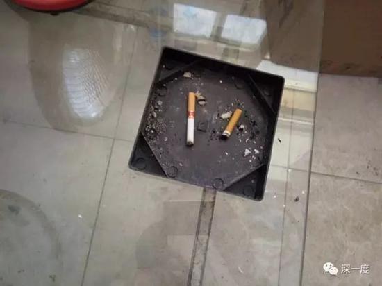 姜峰留在屋里燙過吳靜的煙頭。