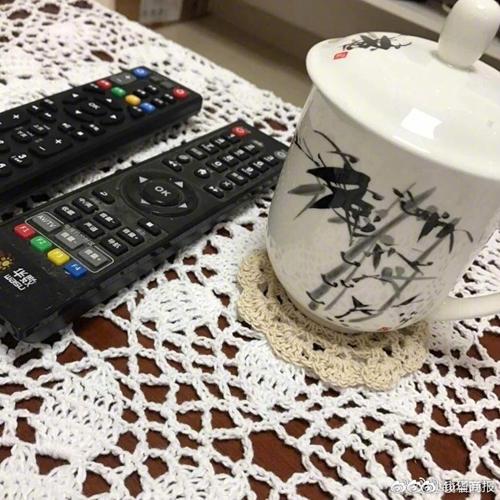 求孫心切,婆婆“爆改”兒媳出租房,現代簡約風變身老干部style。