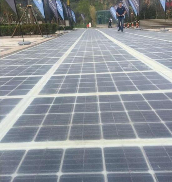 電動汽車流動的“太陽能充電寶”