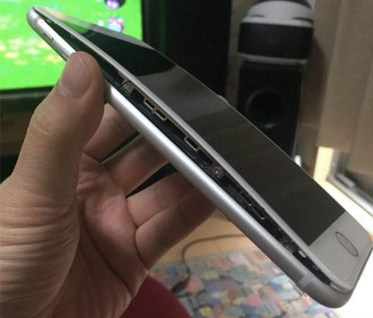iPhone 8 Plus首爆案例出现在日本，当地民众于24日晒文说明手机有异样。