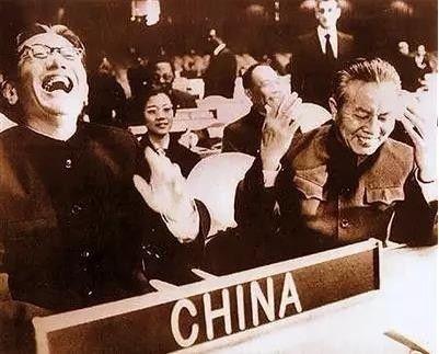 【第一次升起在奧運會比賽場】