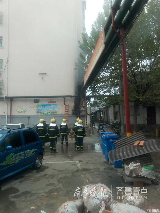 以上情報入選今日最佳情報,壹粉“壹粉159840”也將獲得由情報站工作人員發出的10元紅包獎勵!