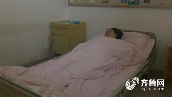 孫女士在醫院接受治療