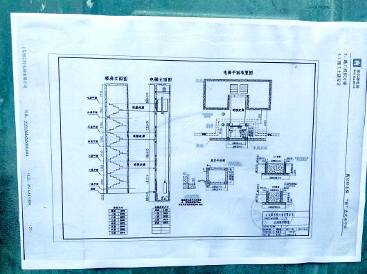 电梯加装设计平面图。