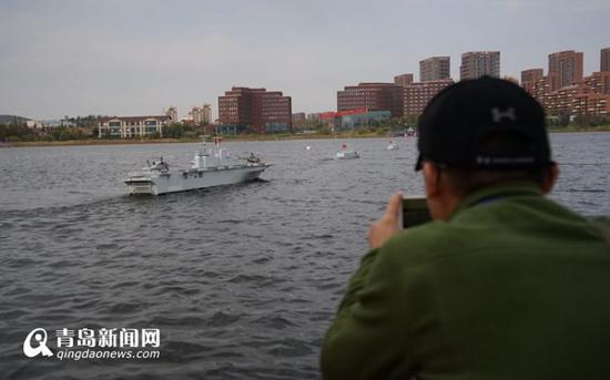 观众在观看比赛