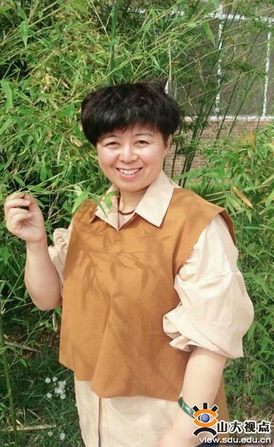 幼教服务中心第二幼儿园教师王妍