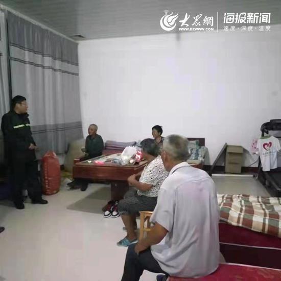 被安置在村里幸福院的老人