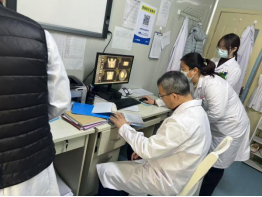 省级专家在武城县人民医院坐诊、查房、讲座