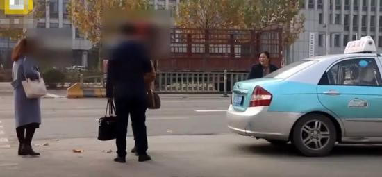 高艷霞說“還是好人多”,好多乘客得知自己的情況并不介意,愿意做自己的車。