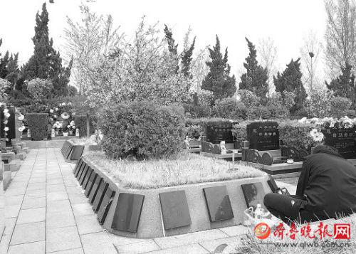 ◥隨著觀念的變化,不少人選擇花壇葬、壁葬等生態安葬方式。(資料片)