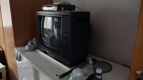 仍使用的老式電視機