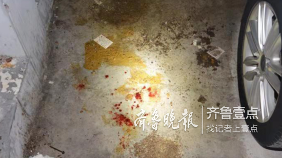 案發(fā)現(xiàn)場留下的血跡。