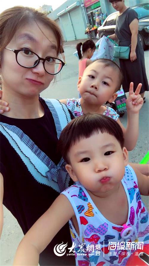 尹高淅和妈妈妹妹