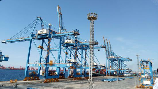 青島港自動化碼頭。