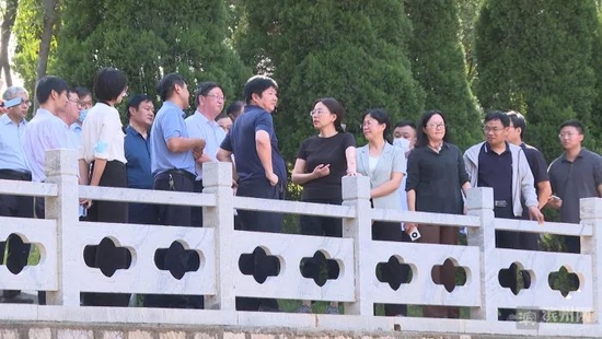 6。水利部黄河水利委员会徐雪红一行到滨州市调研引黄灌区节约用水工作 9月8日,水利部黄河水利委员会副主任徐雪红一行来滨调研引黄灌区节