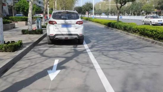 民警提醒,除了逆向停車是違停!這些也是違停——