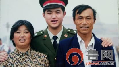 胡善辉军装照