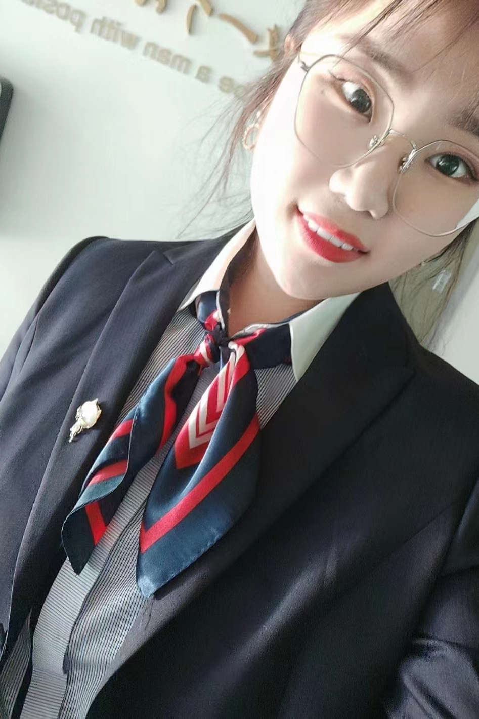 2018年加入济宁海达行知学校,现担任三年级3班首席导师。