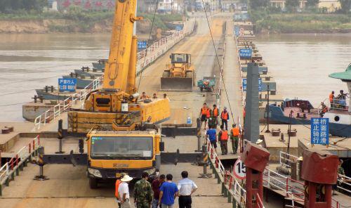 济南黄河泺口浮桥拆除