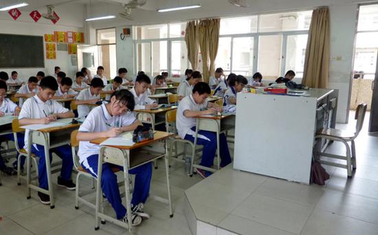师德考核成绩分四等