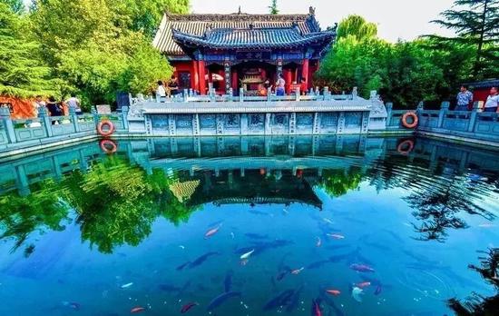 5.5月19日,章丘朱家峪景區門票半價優惠,即20元/位。