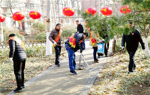市水利與漁業局到沁園社區開展“清掃垃圾，美化社區”志愿服務活動