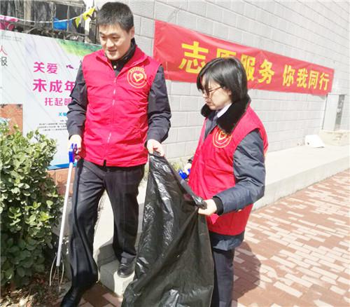 淄博檢驗檢疫局攜手新空間花園社區開展學雷鋒志愿服務活動