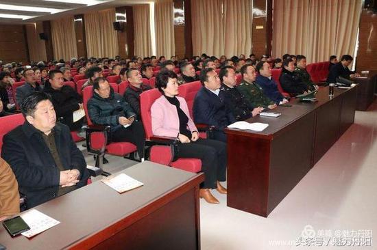 觀看消防安全警示專題片