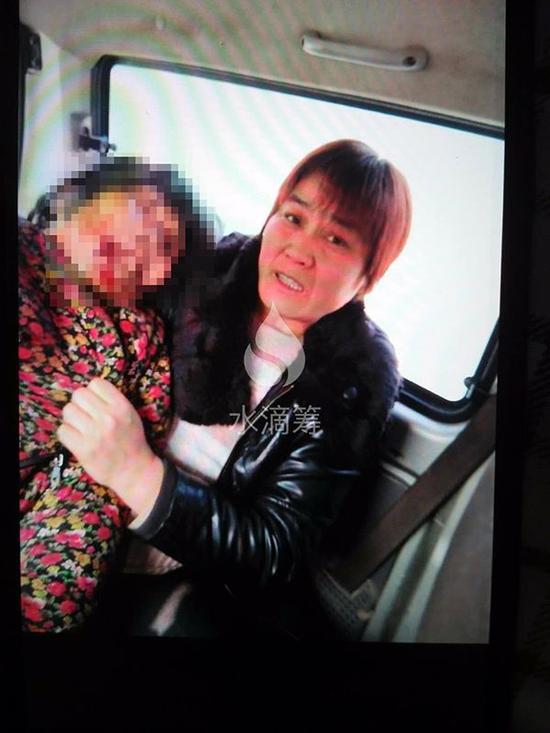 程洋母親被砍傷