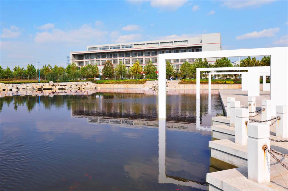 潍坊医学院