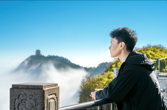 峨眉山