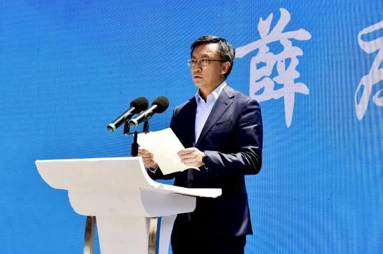 青岛市委常委,副市长薛庆国致辞
