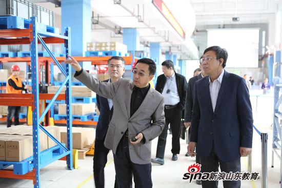 中国民航管理干部学院考察山东外国语职院