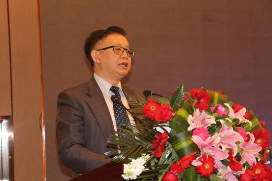 劉文發(fā)表致辭