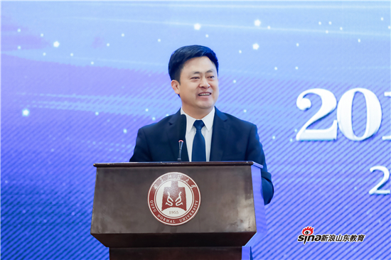 曲阜师大党委书记戚万学