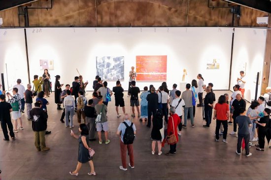首届清照诗歌艺术节“聚合物：当代诗人艺术展”
