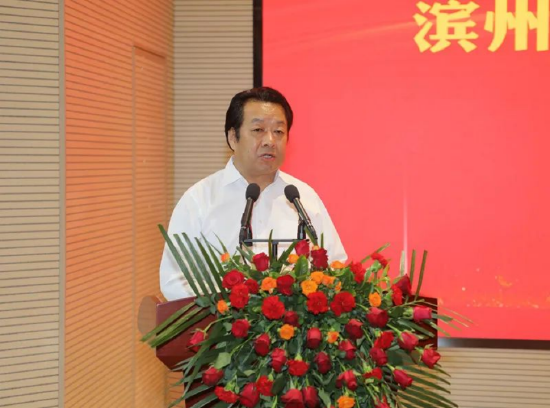 滨州医学院党委委员、组织部部长、烟台附属医院(第二临床医学院)党委书记周连顺致辞