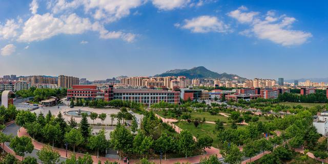 学校名片