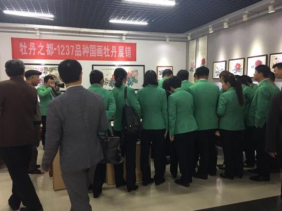 現(xiàn)場參觀