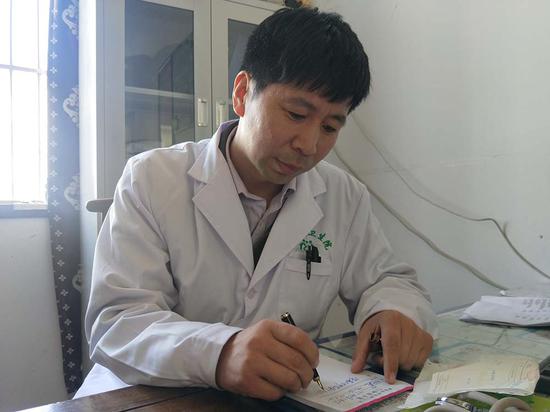 鄭營鎮衛生院副院長張國富