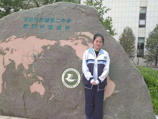 杨博萱