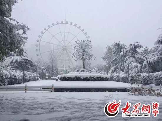 济宁48年来最强降雪，积雪达24厘米