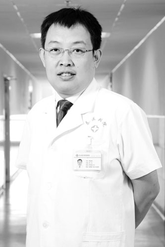 手术台上写春秋 追记泰医附院医生蔡国栋