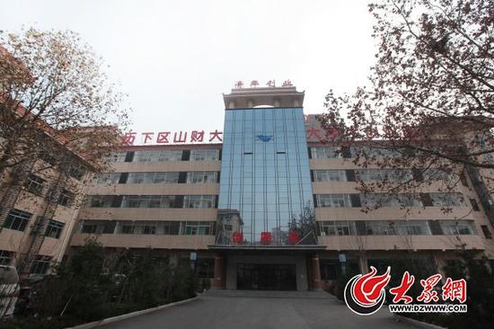 创业园汇集了最新的创业扶持政策、科学完善的创业全流程指导,园区内的“创展苑”中安置着不少已经孵化成功的企业。