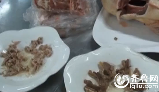 厨师帮忙分辨,“4元猪肉”成份竟是猪油和家禽类肉的混合物