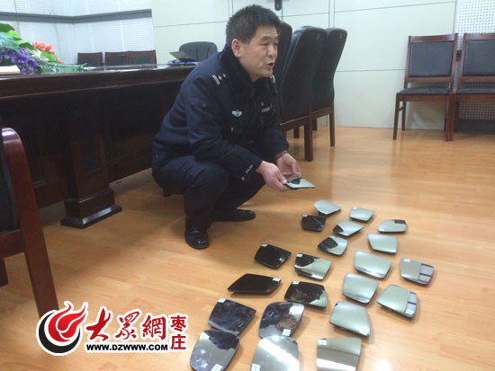 民警介紹嫌疑人盜竊的經(jīng)過