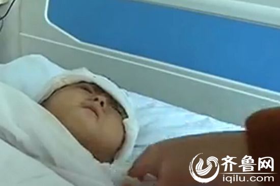 醫生稱文睿病情惡化,需要到綜合性醫院進一步治療(視頻截圖)